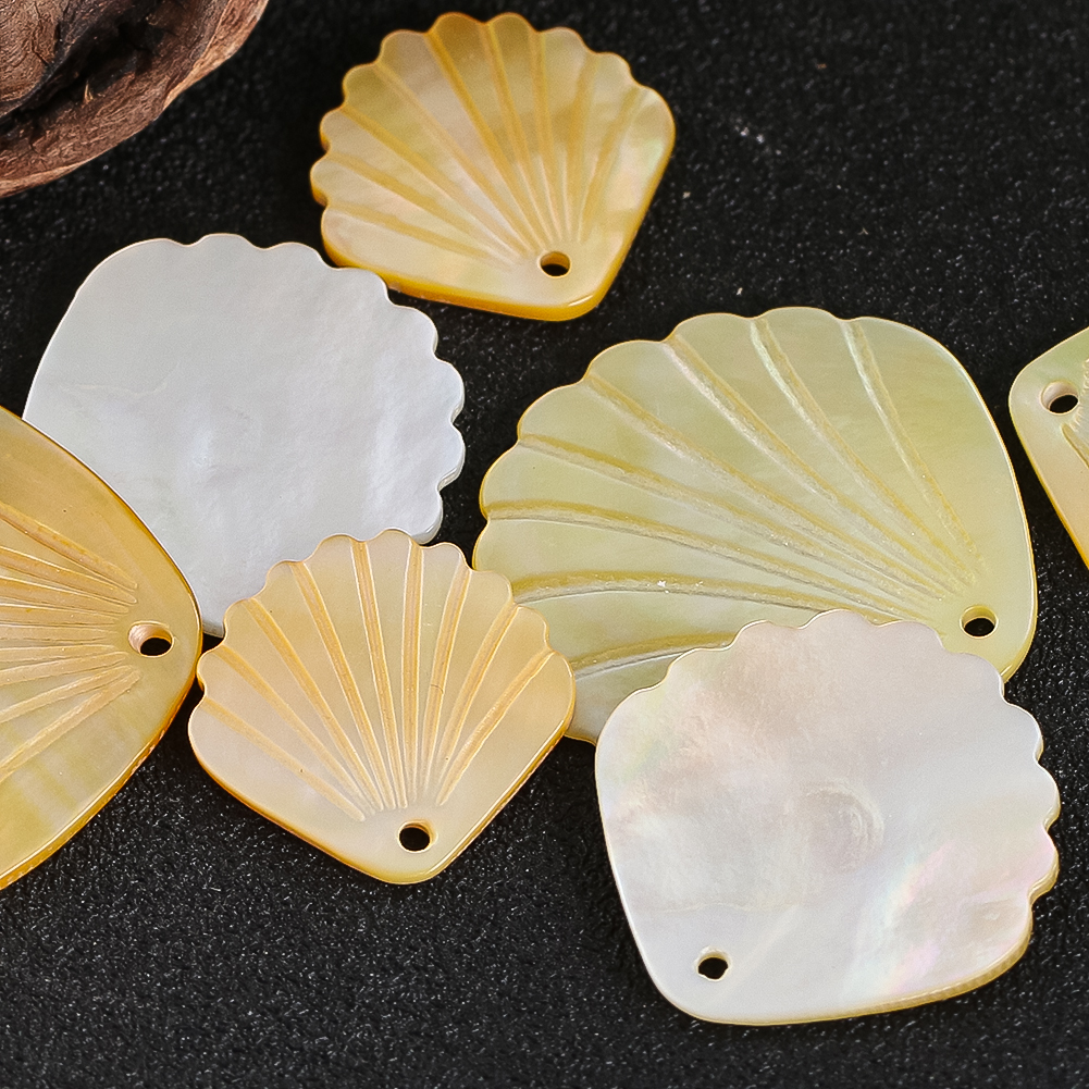 Pearl Stud Earrings - 6PCS Scallop Shape Shell Pendant Natural
