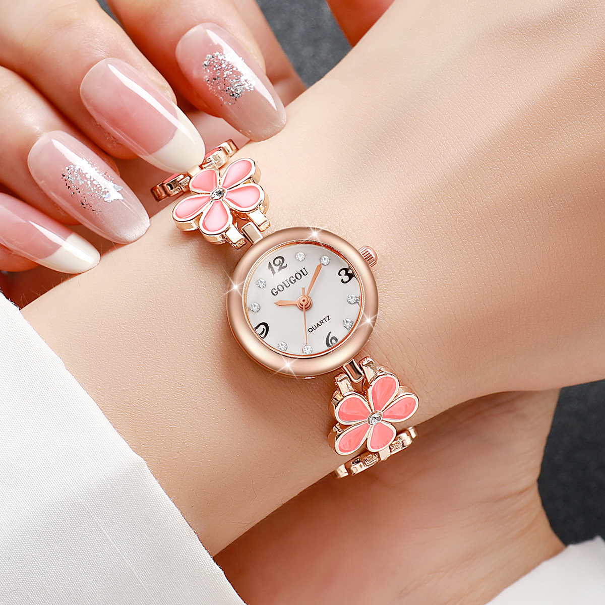 Fashion Flower Bracelet Strap  – Jewelry Diamond Watches recenzja i cena